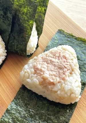A picture of Convenience Store-Style Tuna Mayo Onigiri.