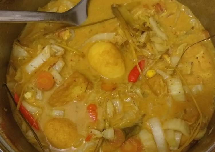 Resep Kare tahu telur + sayuran yang Bisa Manjain Lidah