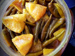 Lemon chilli quick pickle