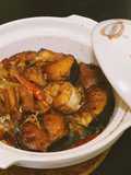 Caramelized Catfish with Galangal (Cá kho riềng)