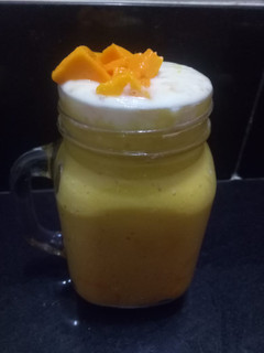 A picture of Mango shake.