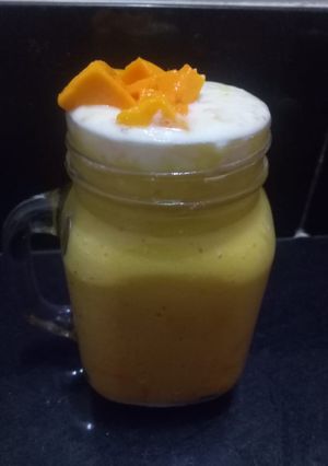 A picture of Mango shake.