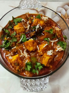 પનીર ટિક્કા મસાલા (Paneer Tikka Masala Recipe In Gujarati) રેસીપી મુખ્ય ફોટો