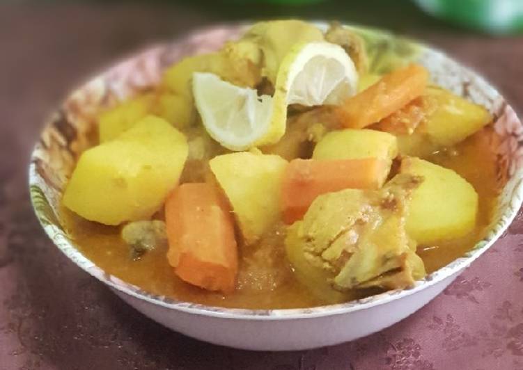 صالونة دجاج بالخضار
