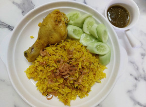 รูปของ ข้าวหมกไก่ ของฉัน🍗😋 (ในหม้อหุงข้าว)
