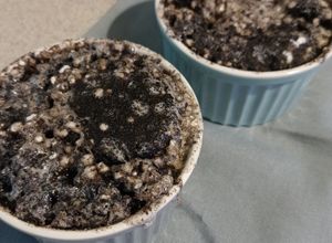 Zdjęcie przepisu Mug Oreo cake.
