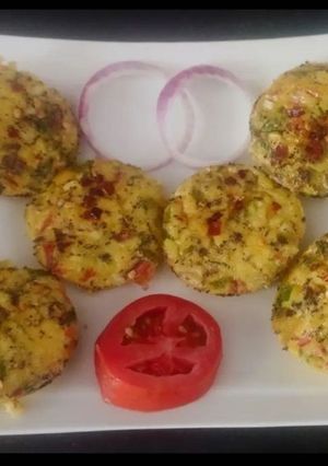 A picture of Egg vegetable muffins.