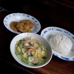 รูปของ Sayur SOP Lengkap Simple
