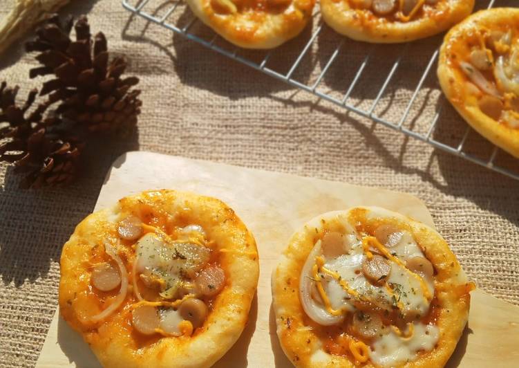 Langkah Mudah untuk Menyiapkan Pizza Mini Teflon, Enak Banget