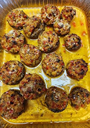 A picture of Stuffed mushrooms 🍄.
