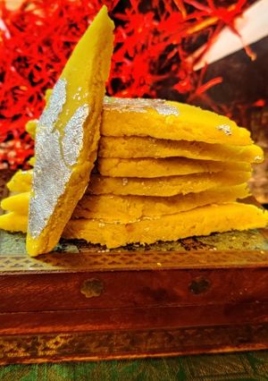 A picture of Kesariya Katli (Kaju katli).