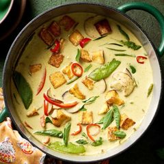 A picture of Thai Curry.