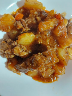 Una foto de Estofado de carne con patatas