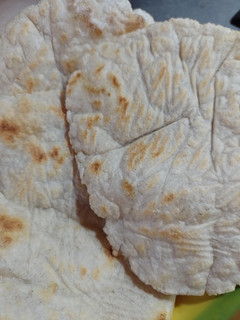 Una foto de Pan de papa tipo tortillas 🌵sin gluten 💚y con poquitos ingredientes