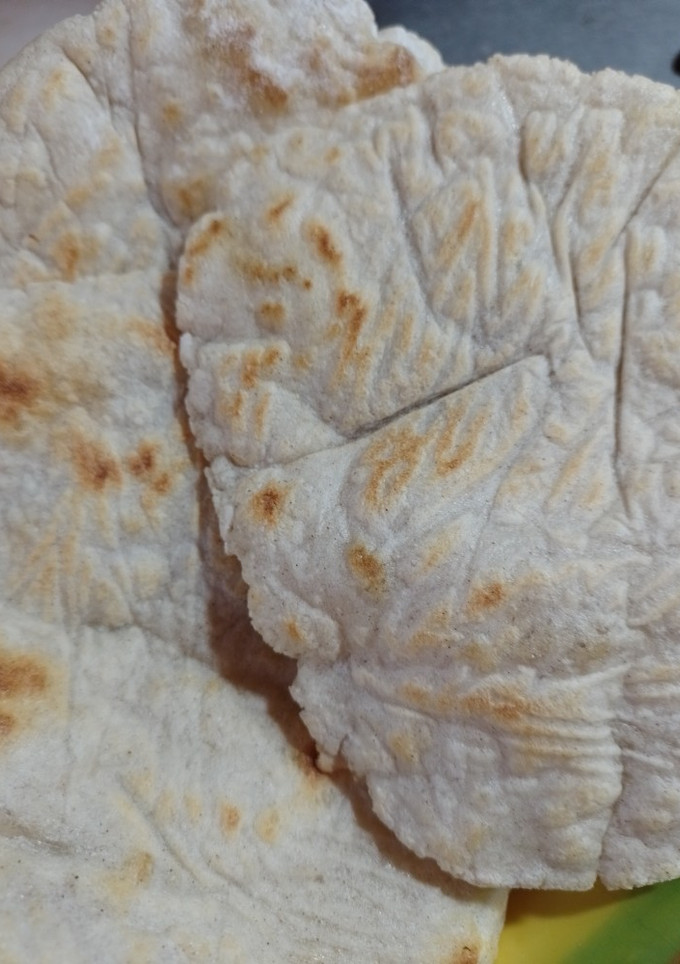 Una foto de Pan de papa tipo tortillas 🌵sin gluten 💚y con poquitos ingredientes