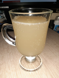 Una foto de Kvass de Pan Integral
