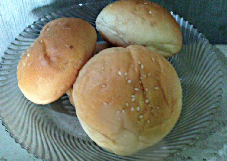 Bagaimana Menyiapkan Roti burger home made Anti Gagal