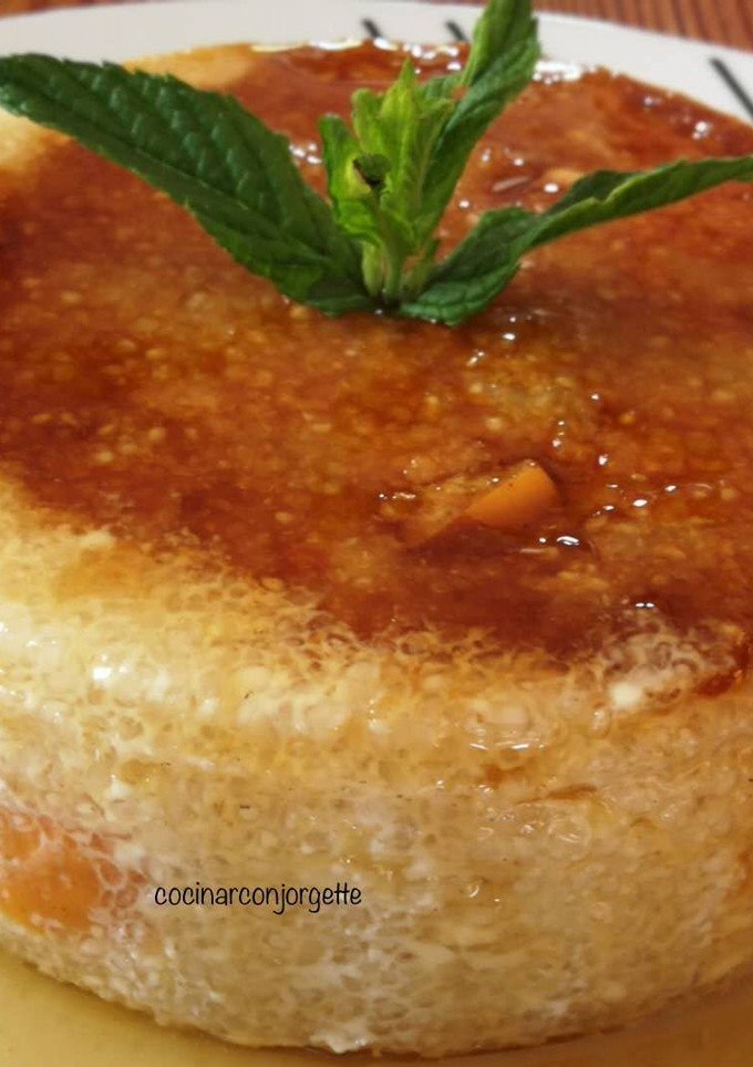 Una foto de Budín de tapioca con fruta y queso mató