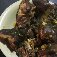 A picture of Goat head..(Nkwobi).