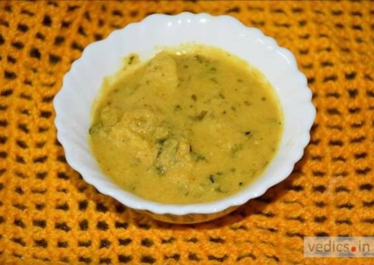 How to Prepare Favorite Potato coconut curry recipe