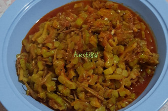 Bagaimana Menyiapkan Tumis Paria Teri Pedas Anti Gagal