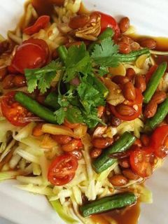 A picture of Thai Mango Salad.