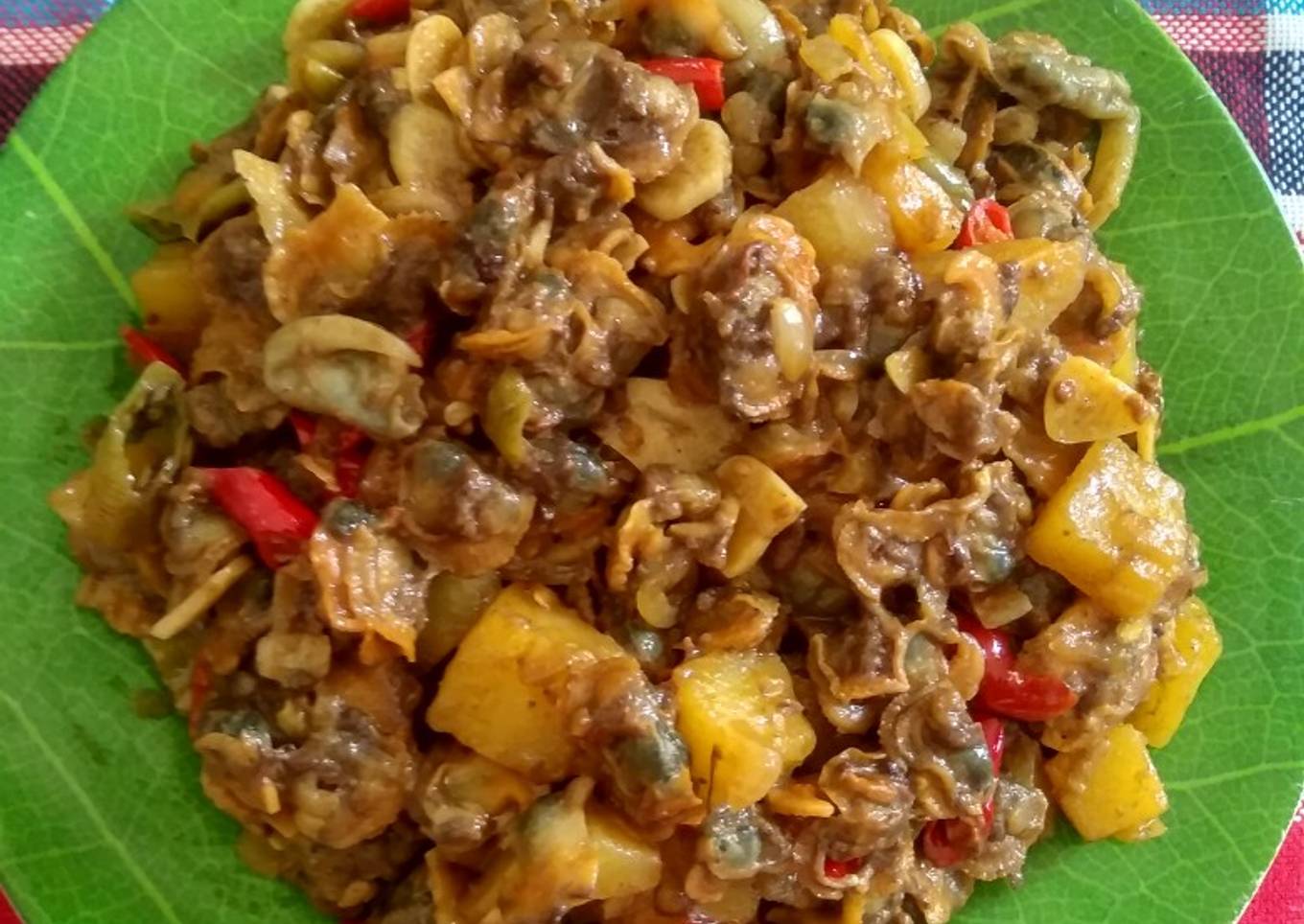Cara Gampang Menyiapkan Kerang Kentang Pedas Saos Tiram, Lezat Sekali