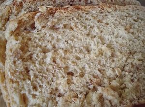 Gambar Rolled Oats Bread