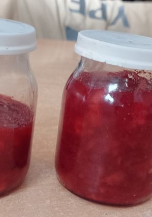 Una foto de Mermelada de Frutilla y Banana en panificadora