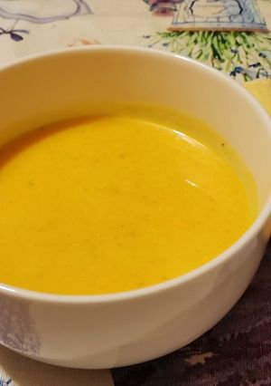 Sárgarépa krémleves recept fotója
