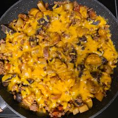 A picture of Taco Beef Potato Skillet.