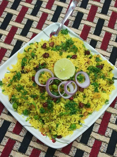 फोडणीचा भात.. (fodnicha bhat recipe in marathi) रेसिपी चे मुख्य फोटो