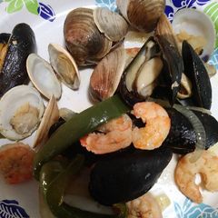 A picture of Clam bake.