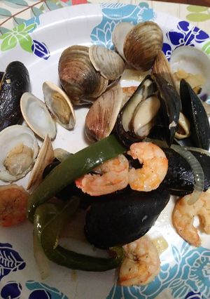 A picture of Clam bake.