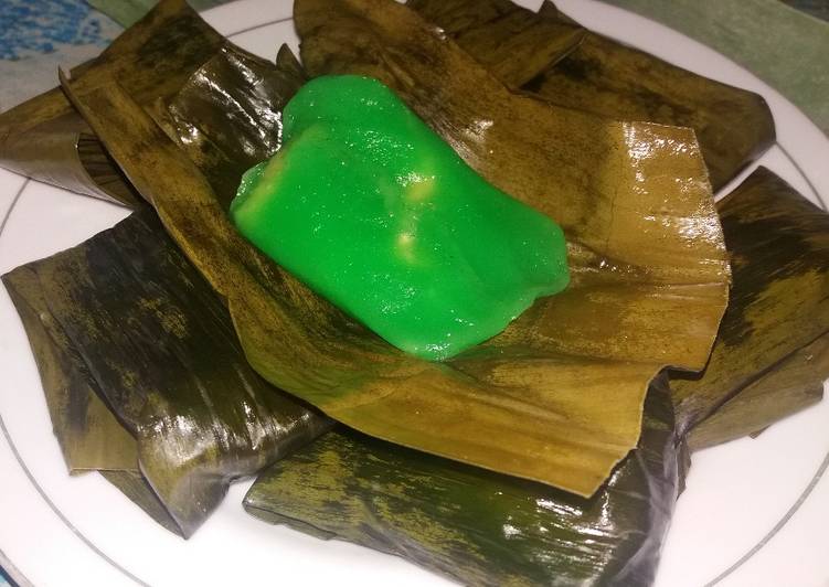 Kue Bugis Pandan Kacang Hijau