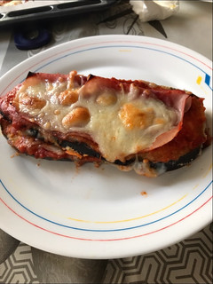 Una foto de Tosta de berenjena al horno