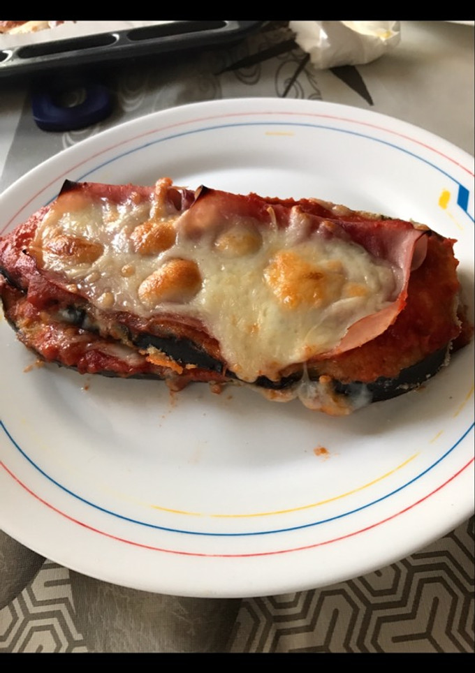 Una foto de Tosta de berenjena al horno