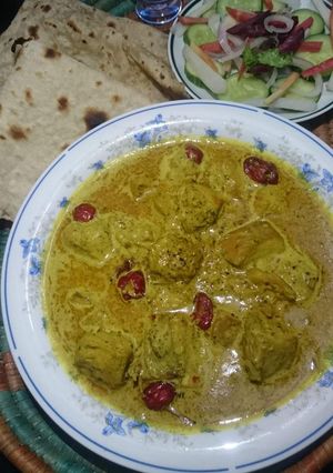 A picture of Chicken Makhani Handi.