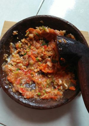 Foto resep Sambel tomat trasi daun bawang pre