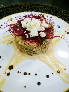 Una foto de Ensalada de quinoa con queso feta y mayonesa de soja