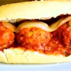 A picture of Sandwich meatballs 😍.