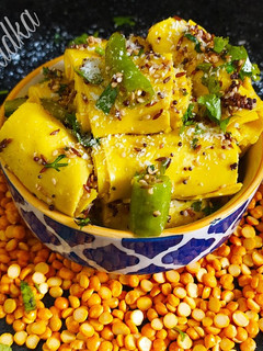 ખાંડવી(Khandvi Recipe in Gujarati) રેસીપી મુખ્ય ફોટો