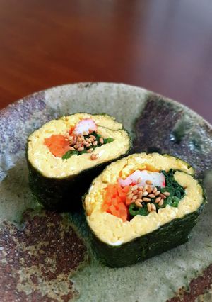 A picture of Egg and Nori Rolls (Not Sushi).