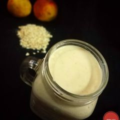 Oats and apple smoothie A picture of Oats and apple smoothie.