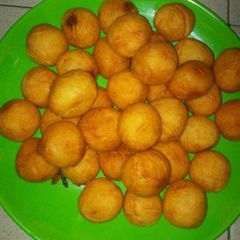 A picture of Potato Balls.