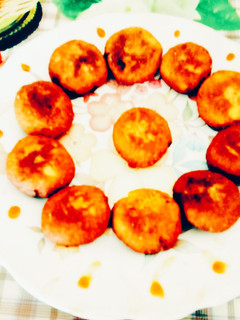 આલુ ટીક્કી (Aloo Tikki Recipe In Gujarati) રેસીપી મુખ્ય ફોટો