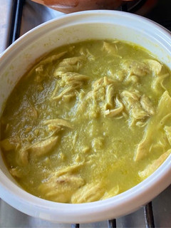 Una foto de Otro clásico! Pollito en salsa verde