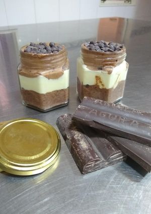 Una foto de Mousse de tres colores