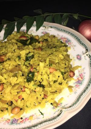 A picture of Kanda Poha.