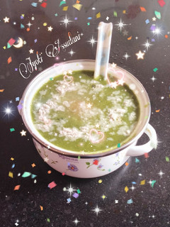 A picture of Spinach soup (palak soup).